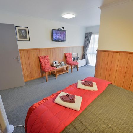 Wilderness Motel Accommodation Haast Esterno foto