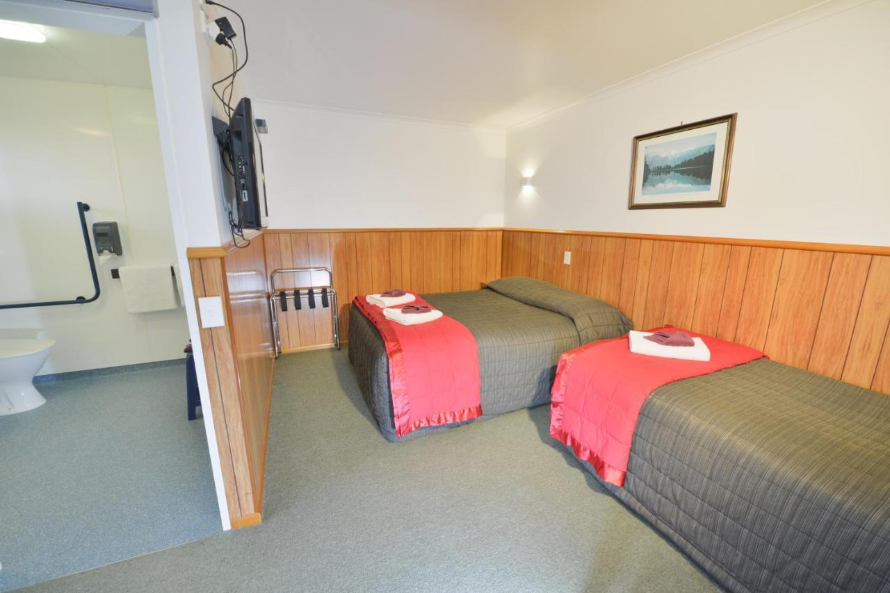 Wilderness Motel Accommodation Haast Esterno foto