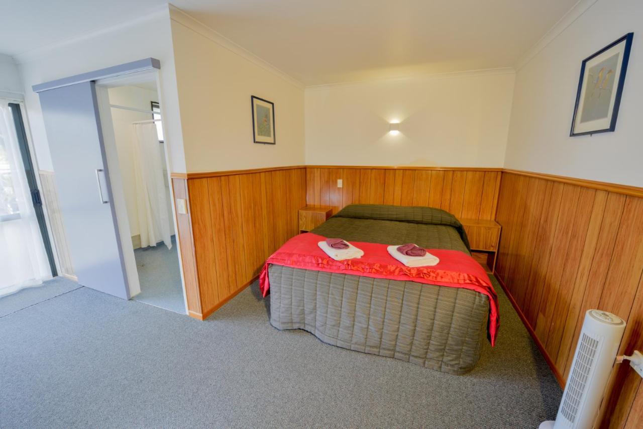 Wilderness Motel Accommodation Haast Esterno foto